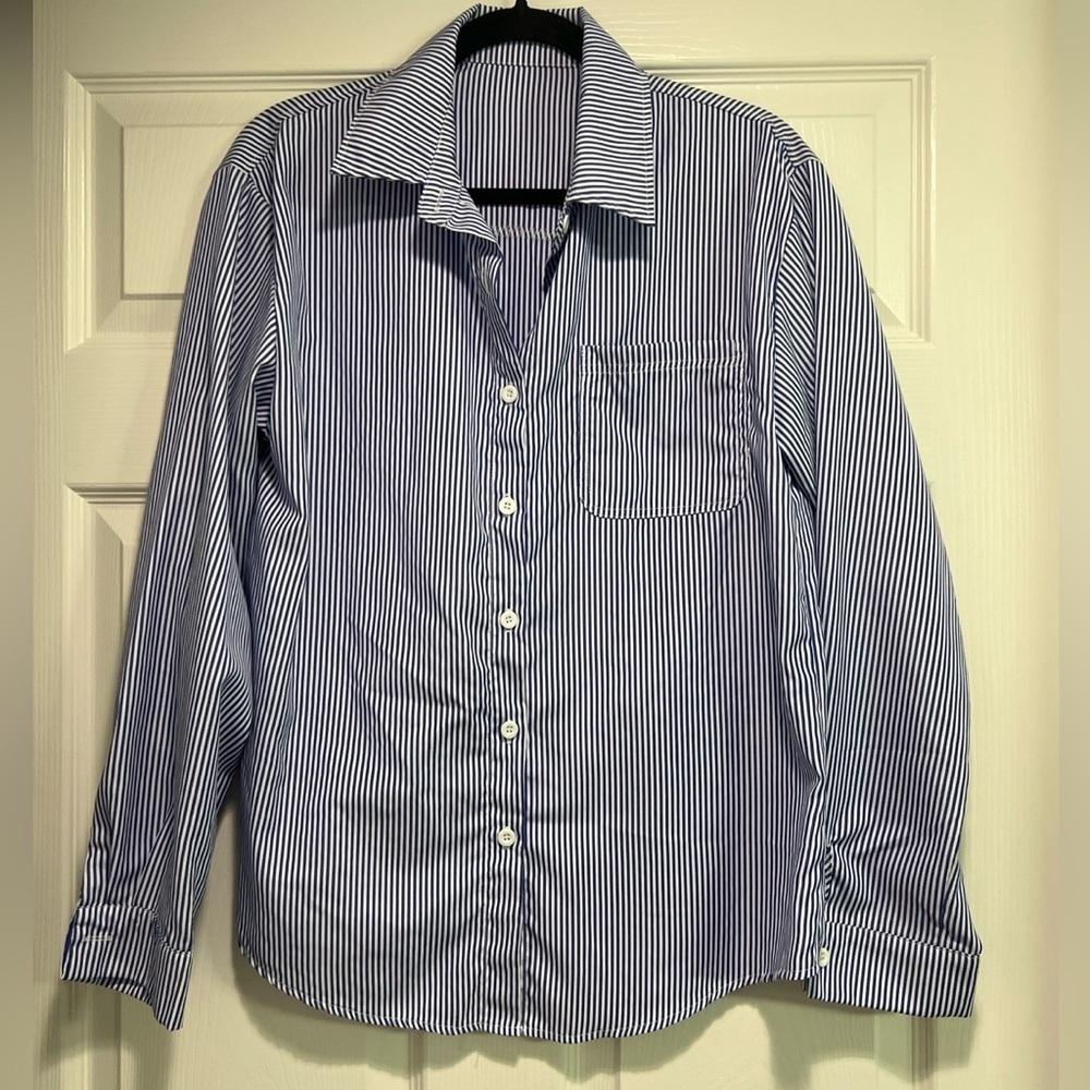 Blue & White Striped Button Front Collared Shirt Medium - Picture 3 of 5